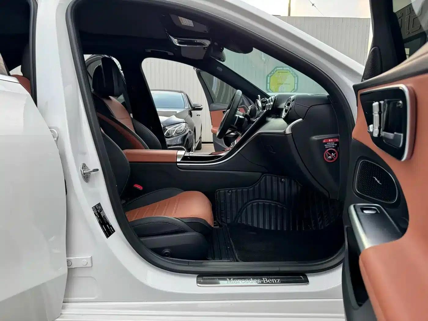 2023 Mercedes-Benz C-Class C 260 L Sport Edition — миниатюра 12