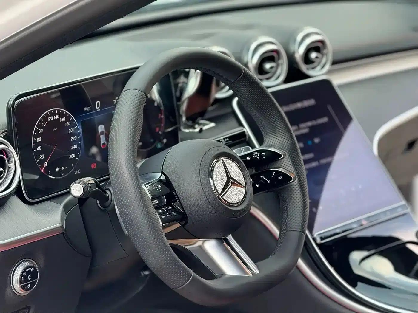 2023 Mercedes-Benz C-Class C 260 L Sport Edition — миниатюра 7