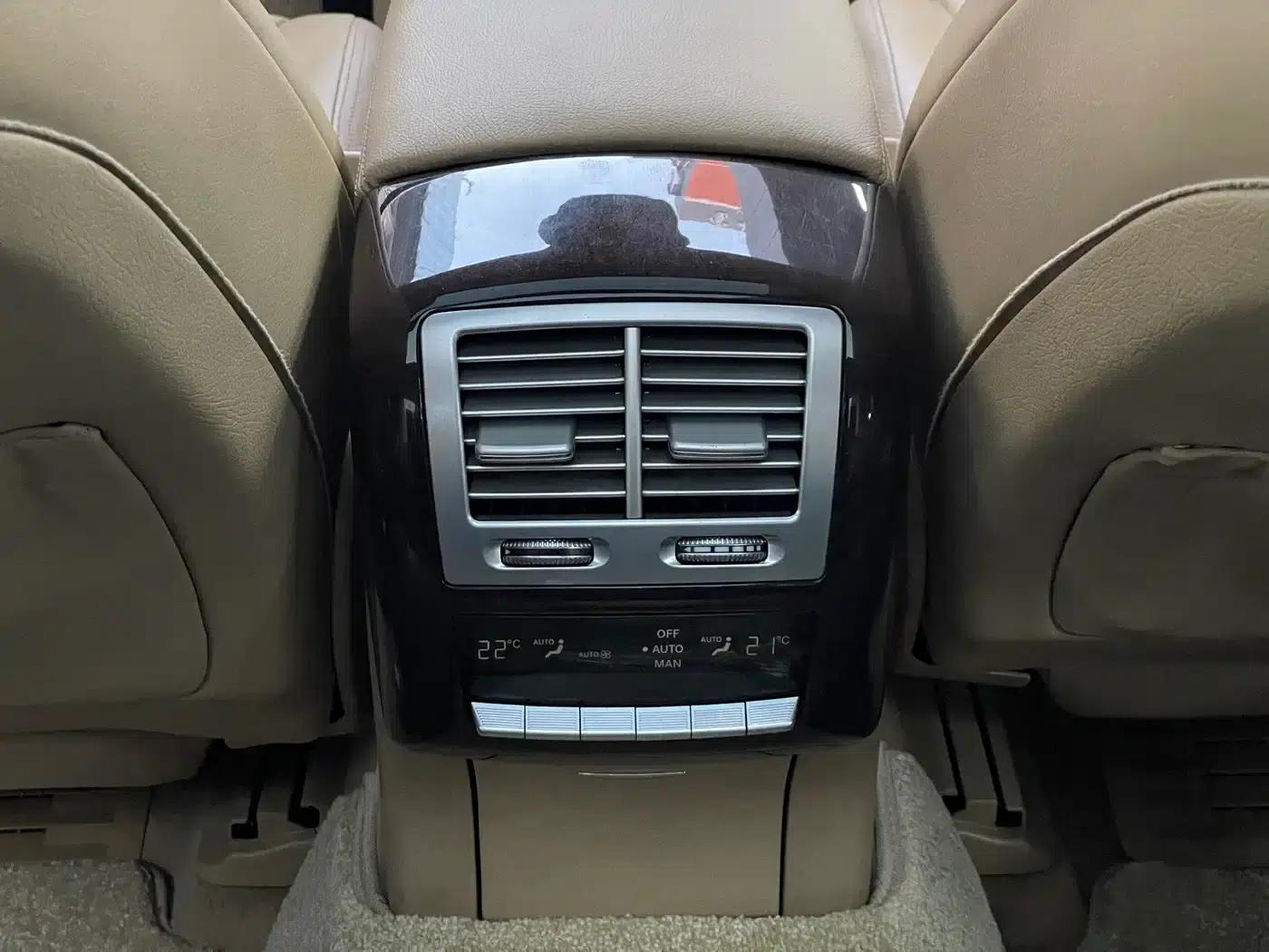 Mercedes-Benz S-Class 2010 S 300 L Premium — миниатюра 10