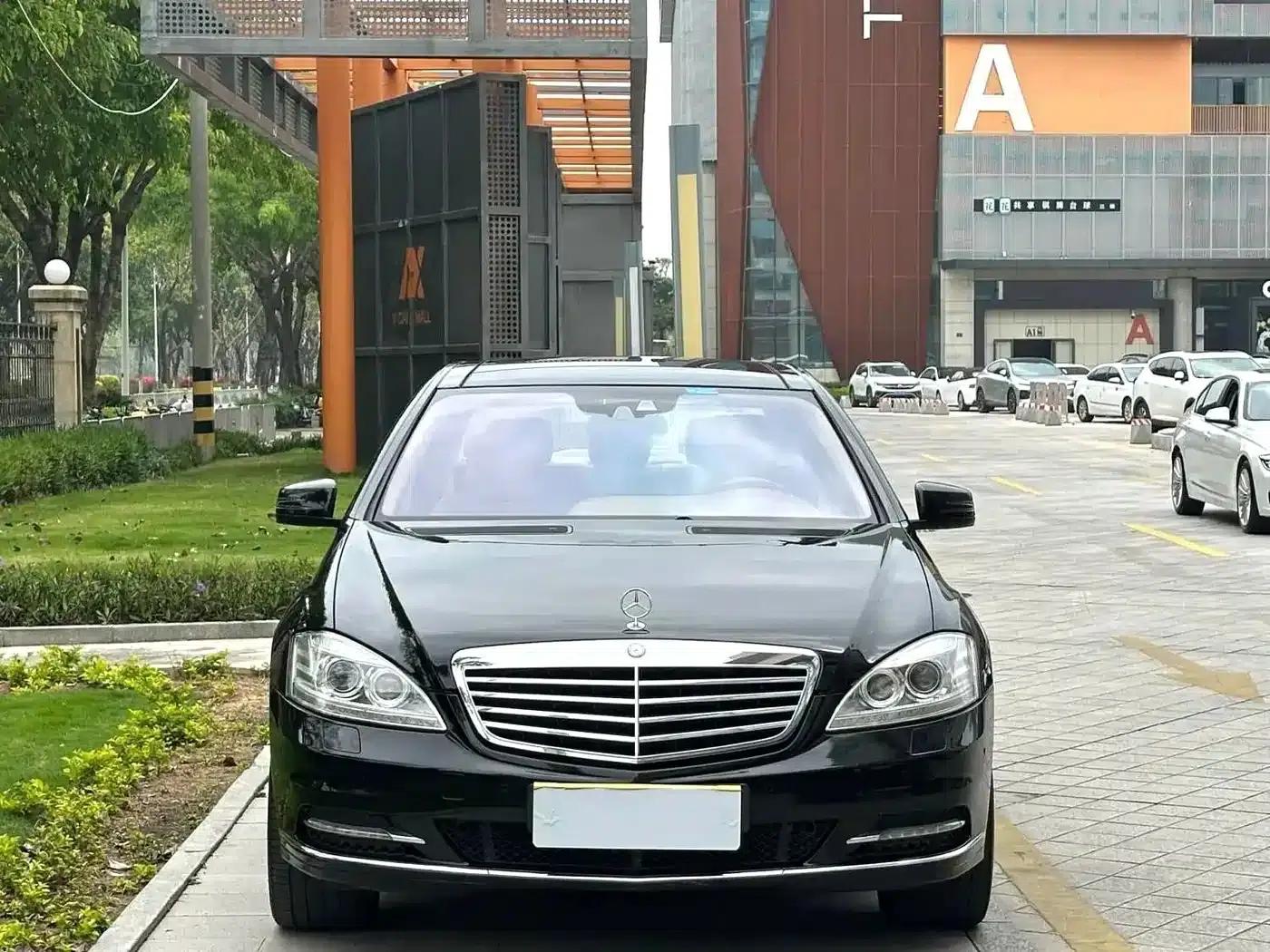 2010 Mercedes-Benz S-Class S 500 L — миниатюра 2
