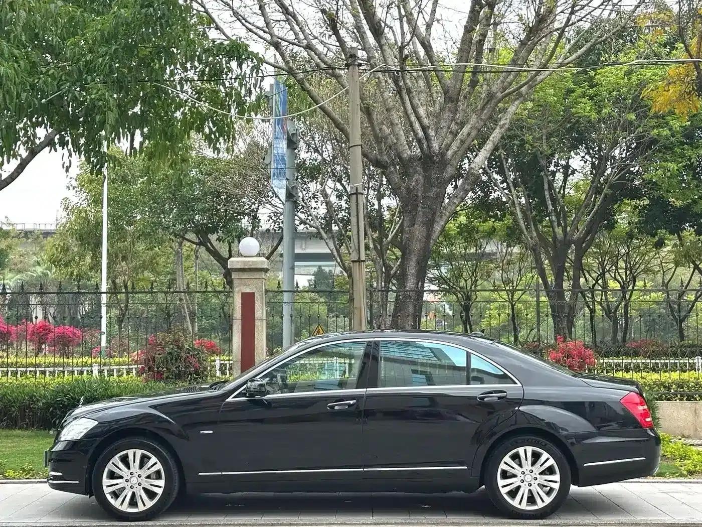 2010 Mercedes-Benz S-Class S 500 L — миниатюра 3
