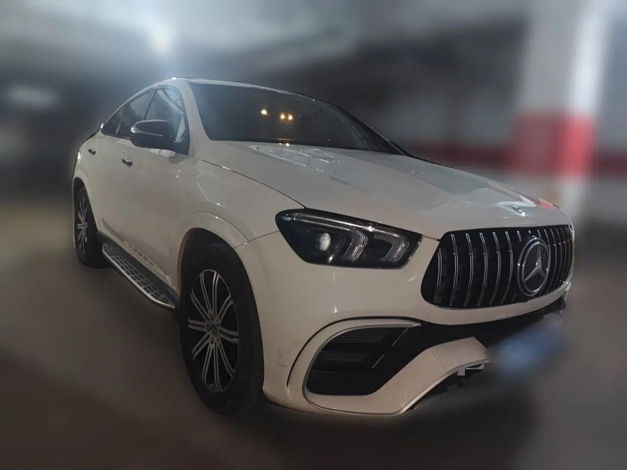 Mercedes-Benz GLE Coupe 2020 GLE 350 4MATIC Coupe SUV Luxury Model — миниатюра 3