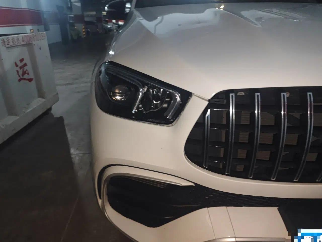 Mercedes-Benz GLE Coupe 2020 GLE 350 4MATIC Coupe SUV Luxury Model — миниатюра 7
