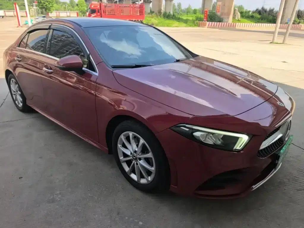Mercedes-Benz A-Class 2021 A 200 L Sport Sedan Fashion Edition — миниатюра 4