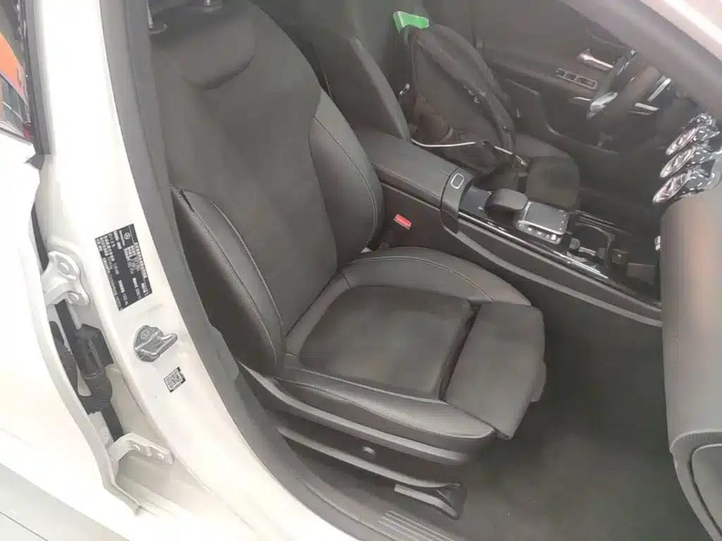 Mercedes-Benz A-Class 2020 Facelift A 200 L Sport Sedan Fashion Model — миниатюра 25