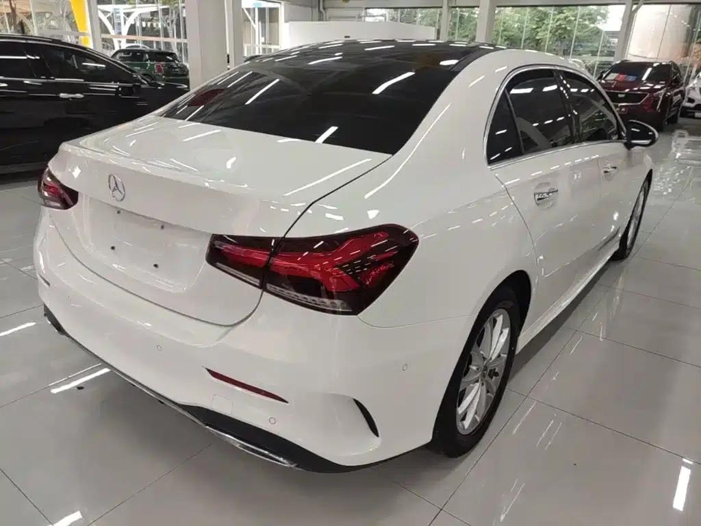 Mercedes-Benz A-Class 2020 Facelift A 200 L Sport Sedan Fashion Model — миниатюра 7