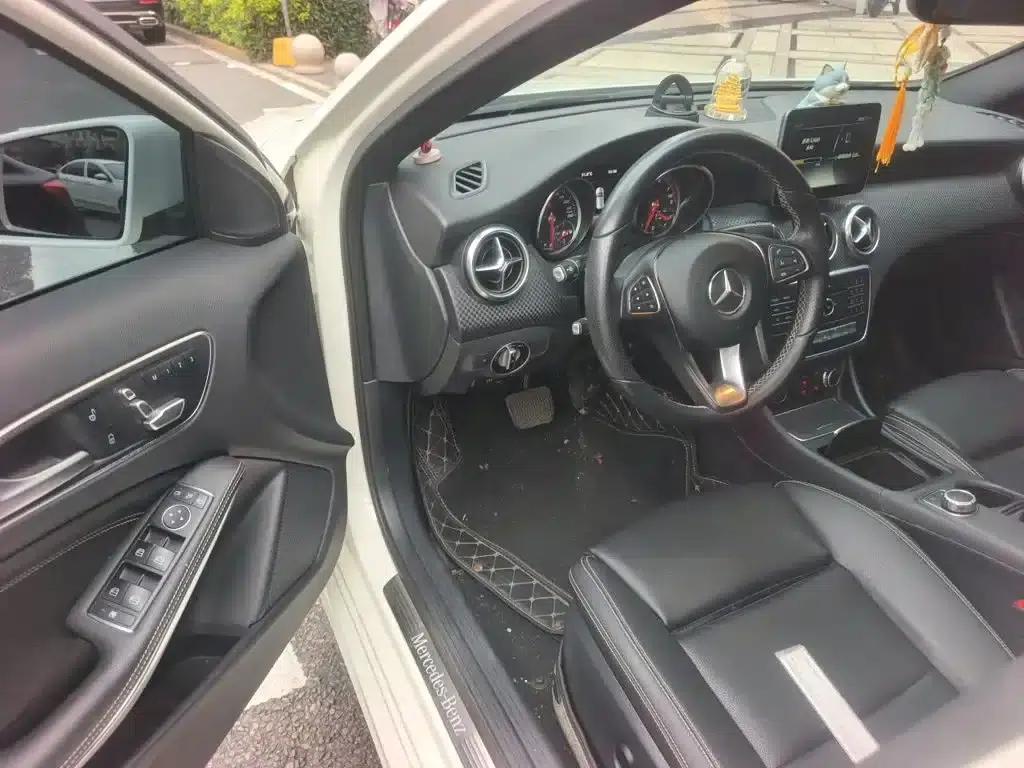 2017 Mercedes-Benz A-Class (Imported) Facelift A 200 Fashion Model — миниатюра 13