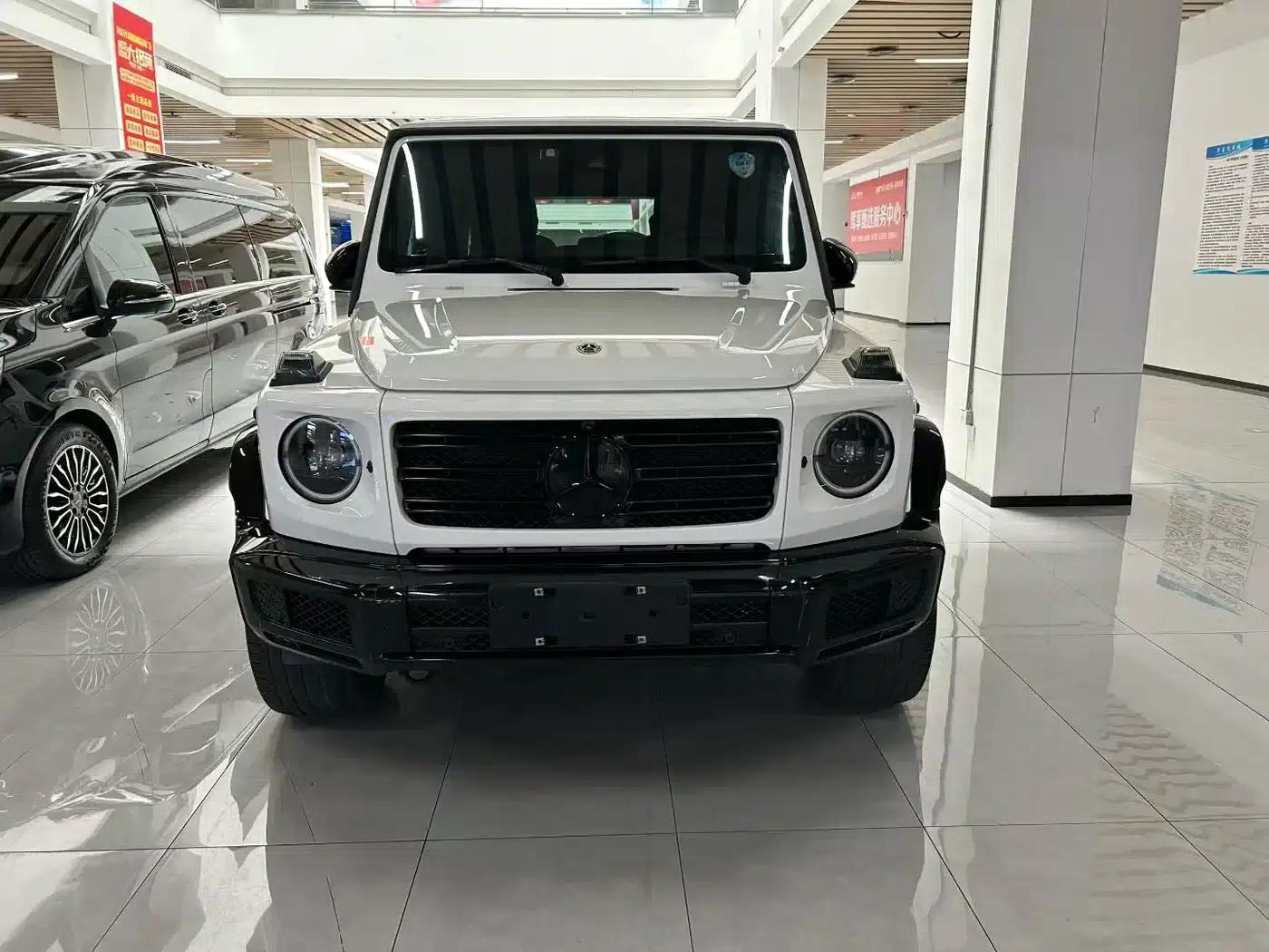 2023 Mercedes-Benz G-Class G 500 — миниатюра 2