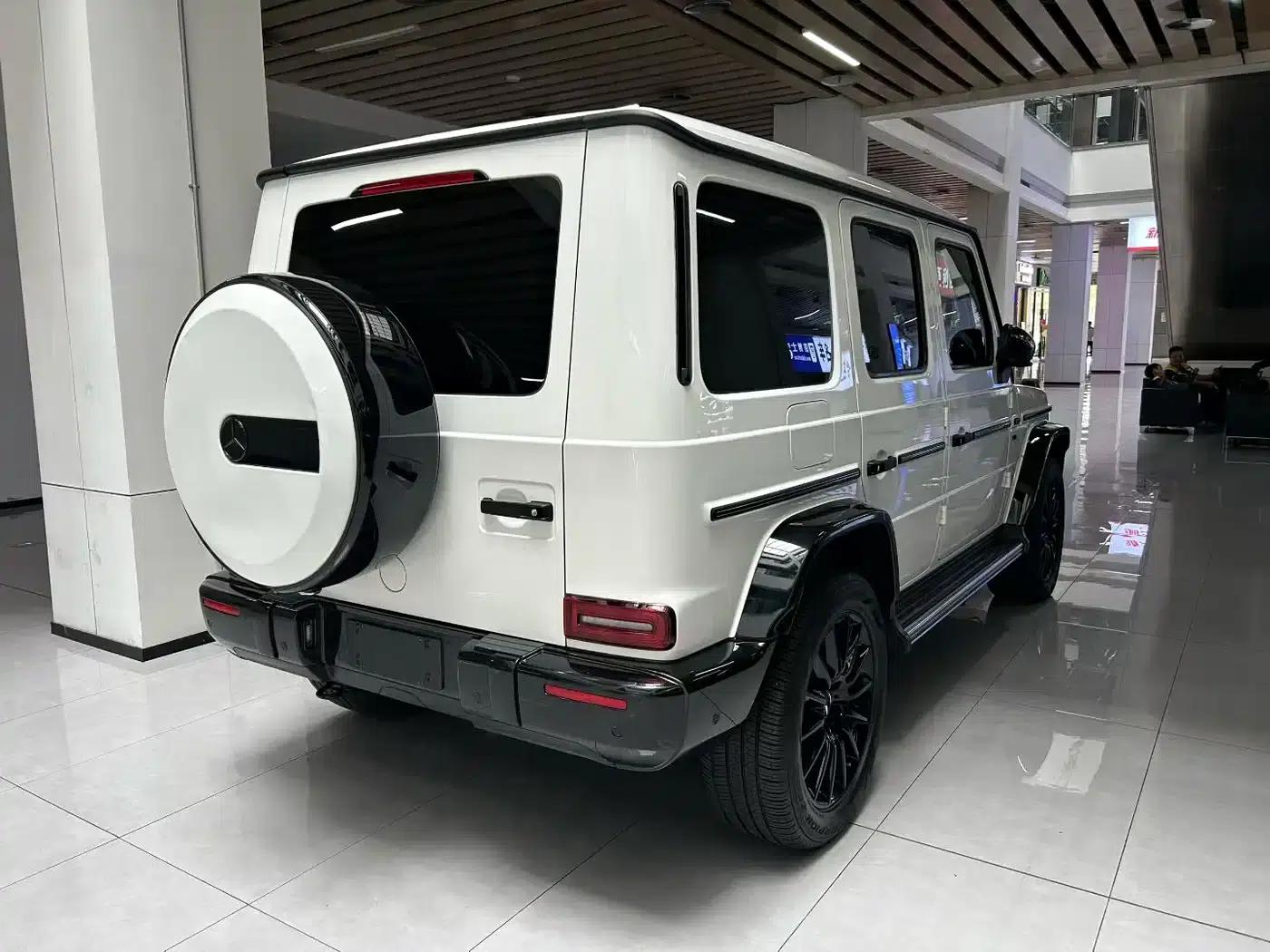 2023 Mercedes-Benz G-Class G 500 — миниатюра 4