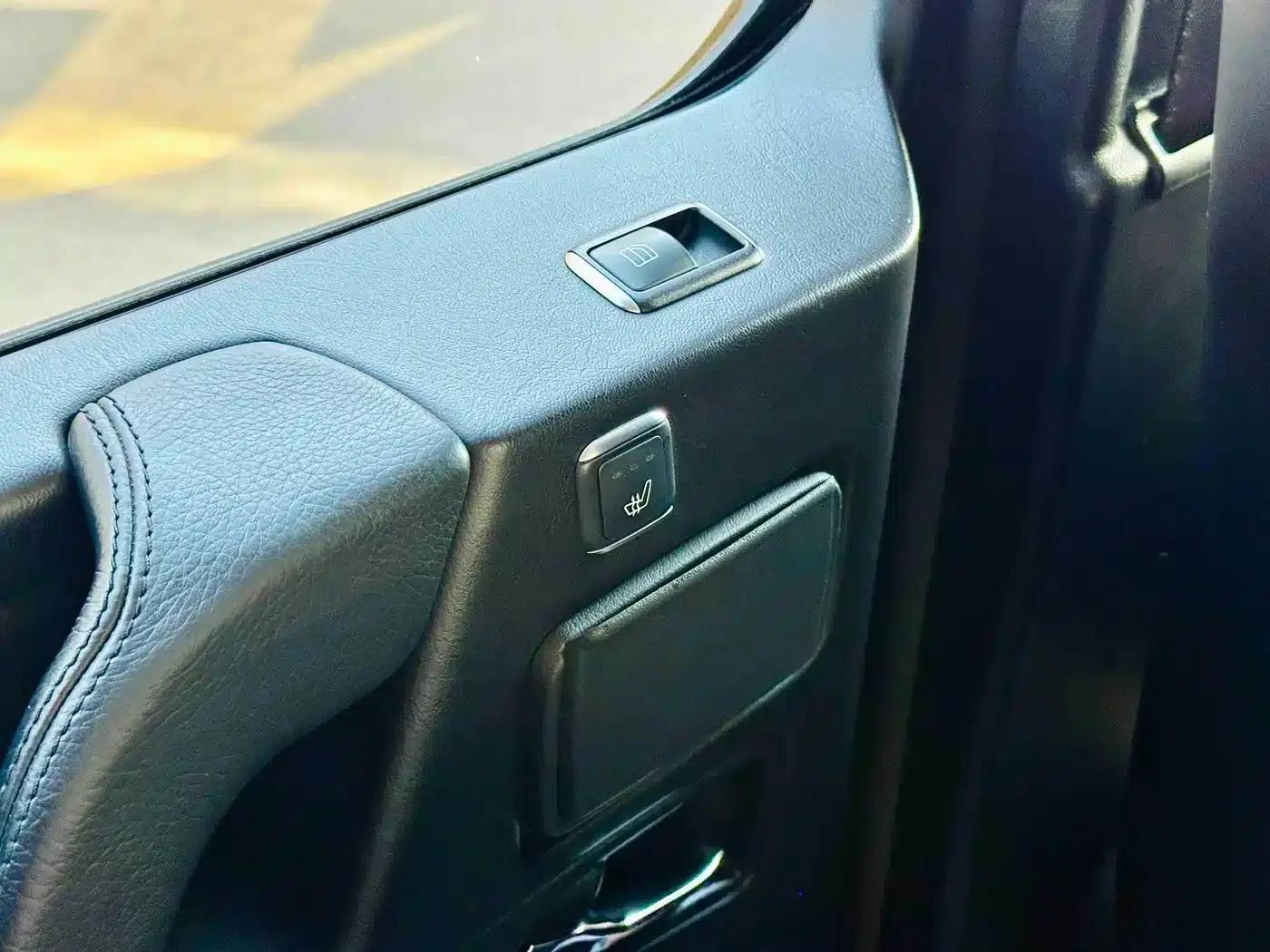 2017 Mercedes-Benz G-Class G 550 US Spec — миниатюра 13