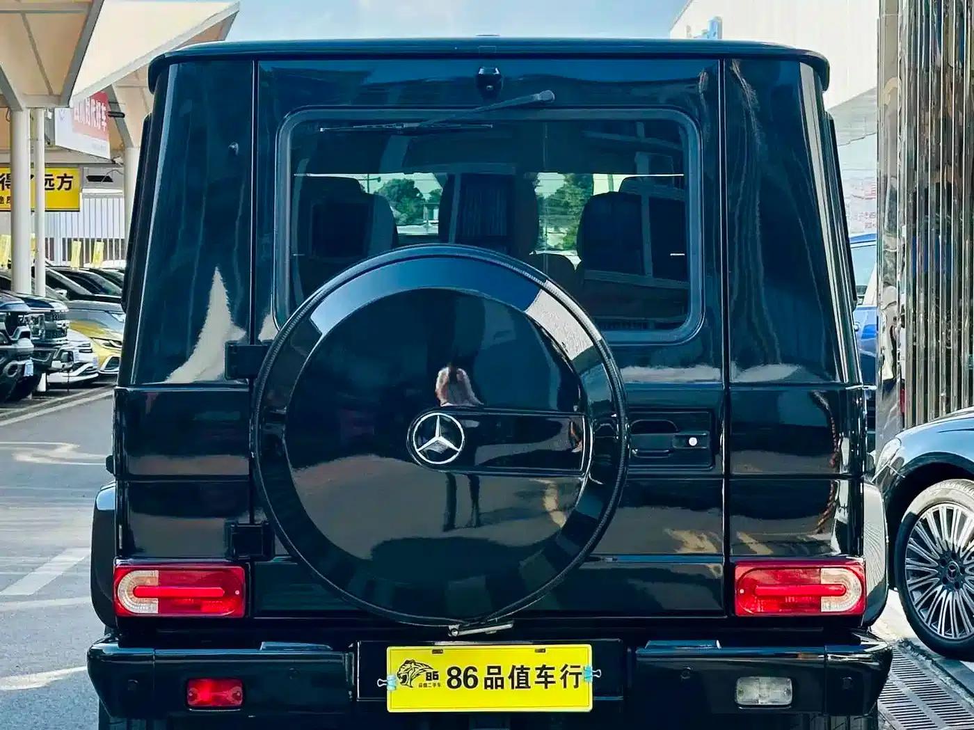 2017 Mercedes-Benz G-Class G 550 US Spec — миниатюра 3