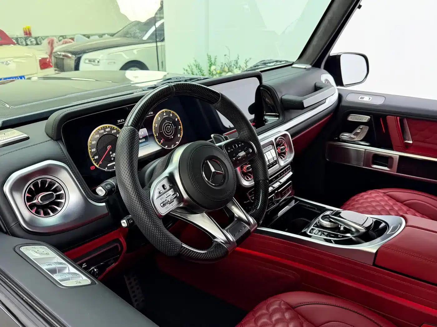 2016 Mercedes-Benz G-Class G 500 — миниатюра 11