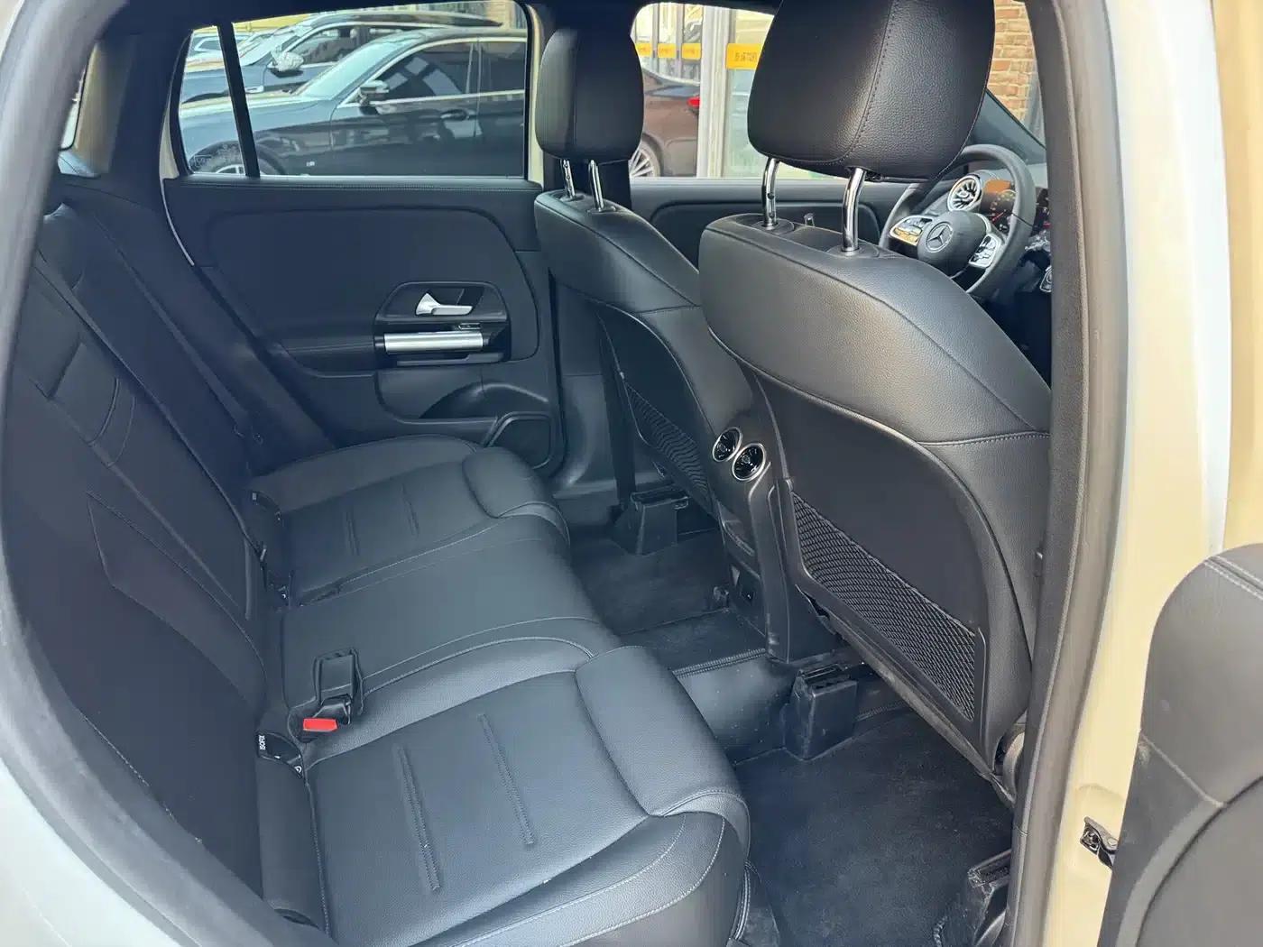 2023 Mercedes-Benz GLA 220 — миниатюра 18