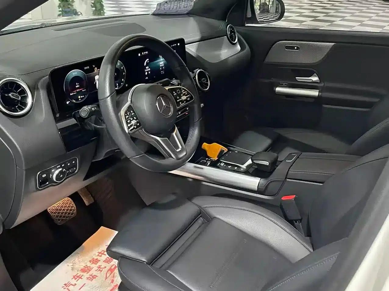 2020 Mercedes-Benz GLA 180 — миниатюра 4