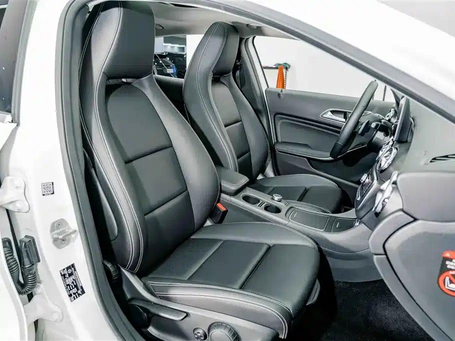 2017 Mercedes-Benz GLA 200 Dynamic — миниатюра 20
