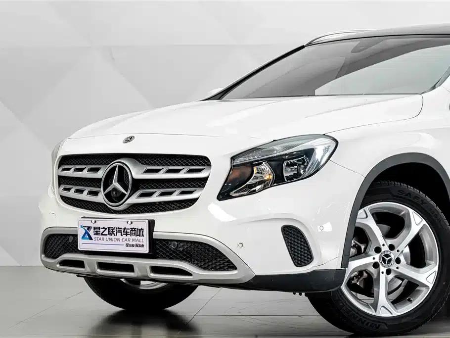 2017 Mercedes-Benz GLA 200 Dynamic — миниатюра 4