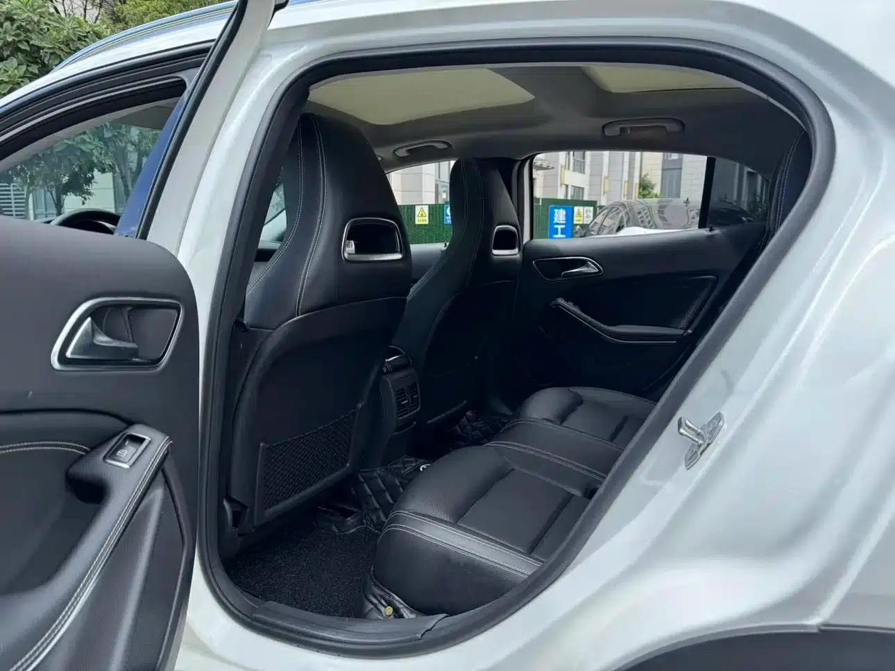 2018 Mercedes-Benz GLA 200 Fashion Edition — миниатюра 25