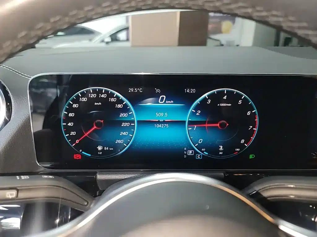 2020 Mercedes-Benz GLA 200 — миниатюра 12