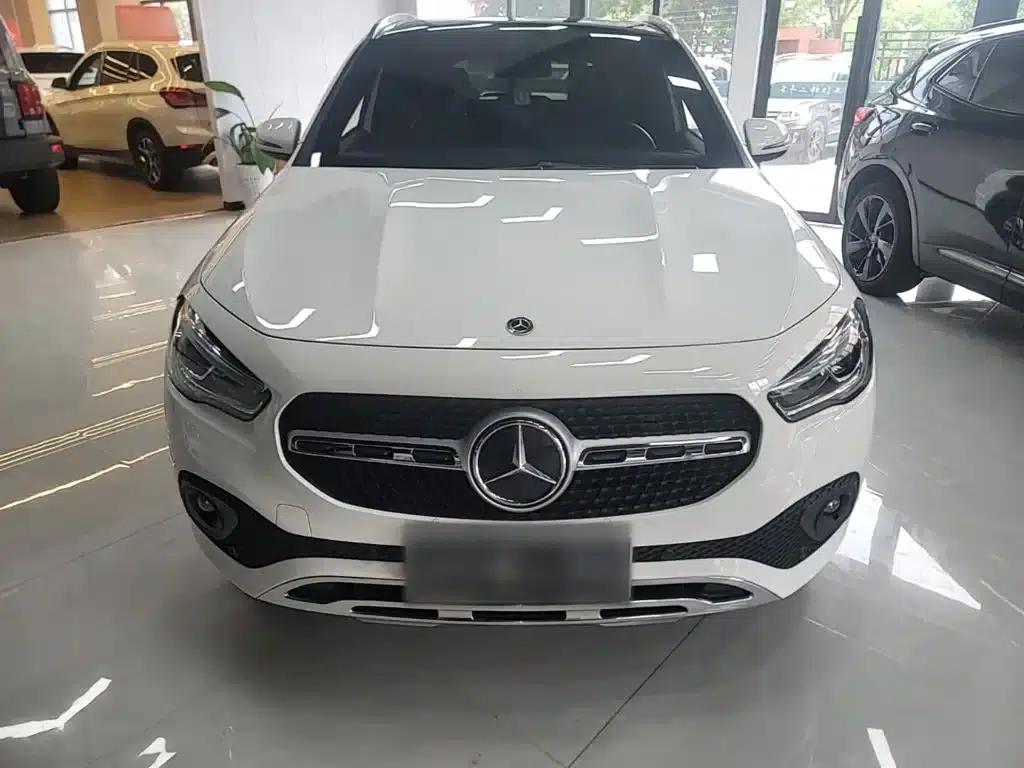 2020 Mercedes-Benz GLA 200 — миниатюра 3