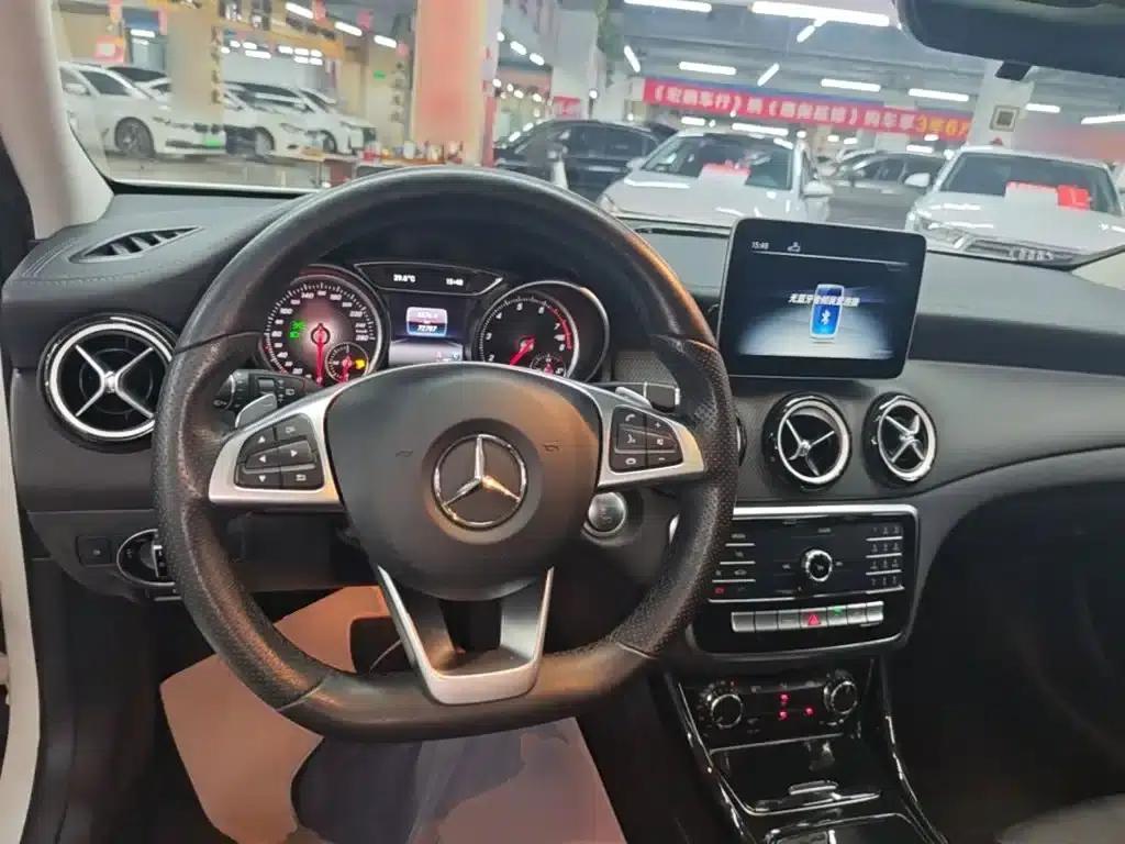 2019 Mercedes-Benz GLA 200 Fashion Edition — миниатюра 10