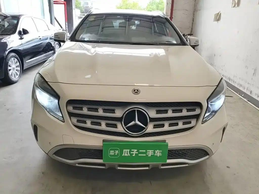 2017 Mercedes-Benz GLA 200 Dynamic — миниатюра 3