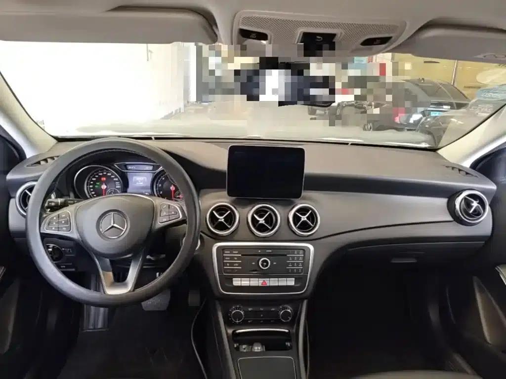 2017 Mercedes-Benz GLA 200 Dynamic — миниатюра 10