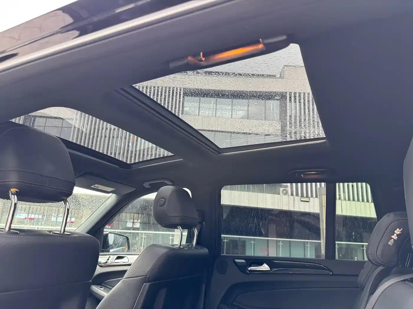 2018 Mercedes-Benz GLS 400 4MATIC Luxury — миниатюра 11