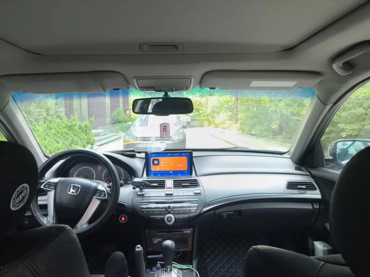 Honda Accord 2013 2.0L SE — миниатюра 18