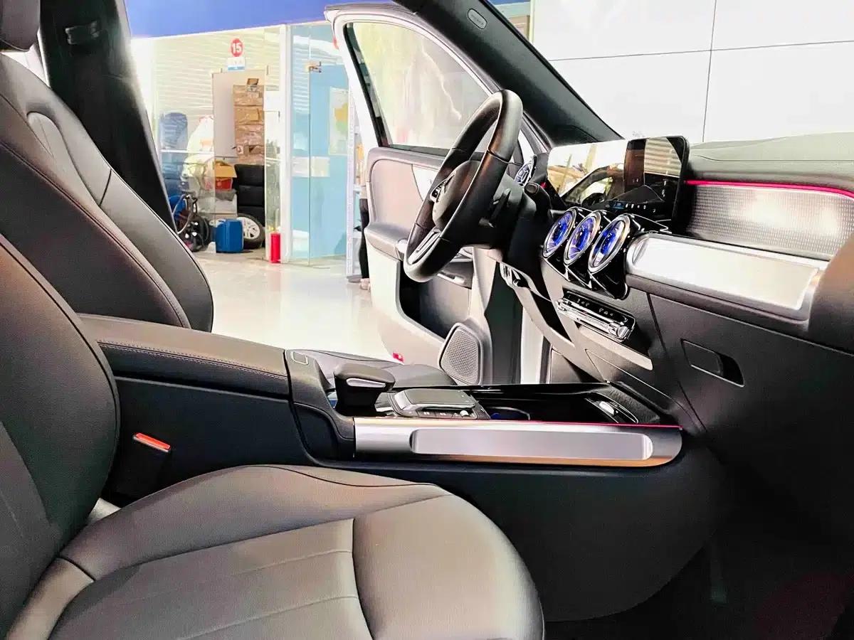 2023 Mercedes-Benz GLB 200 Dynamic — миниатюра 6