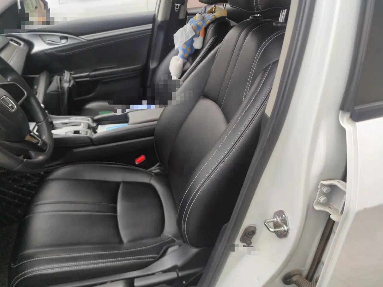 Honda Civic 2016 180TURBO CVT Comfort Version — миниатюра 15