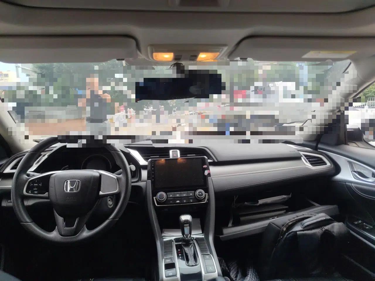 Honda Civic 2016 180TURBO CVT Comfort Version — миниатюра 18