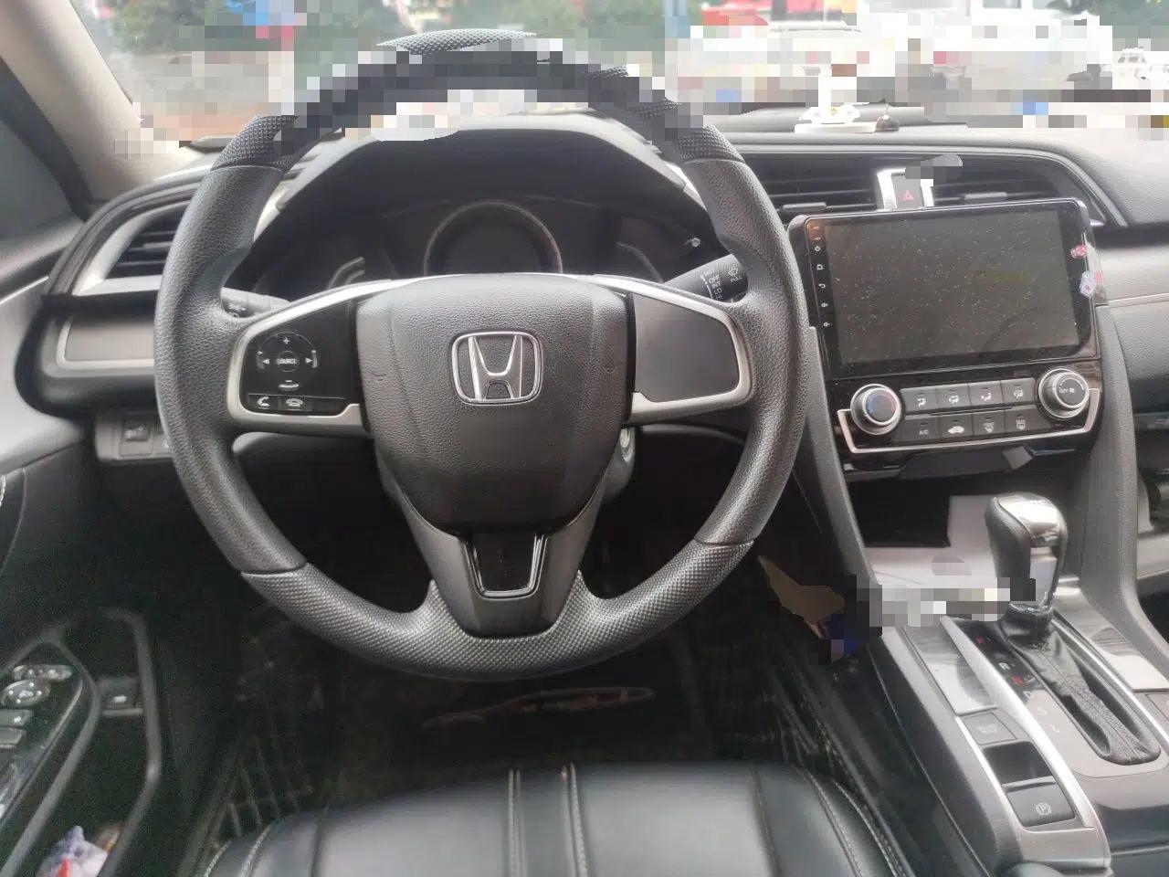 Honda Civic 2016 180TURBO CVT Comfort Version — миниатюра 10
