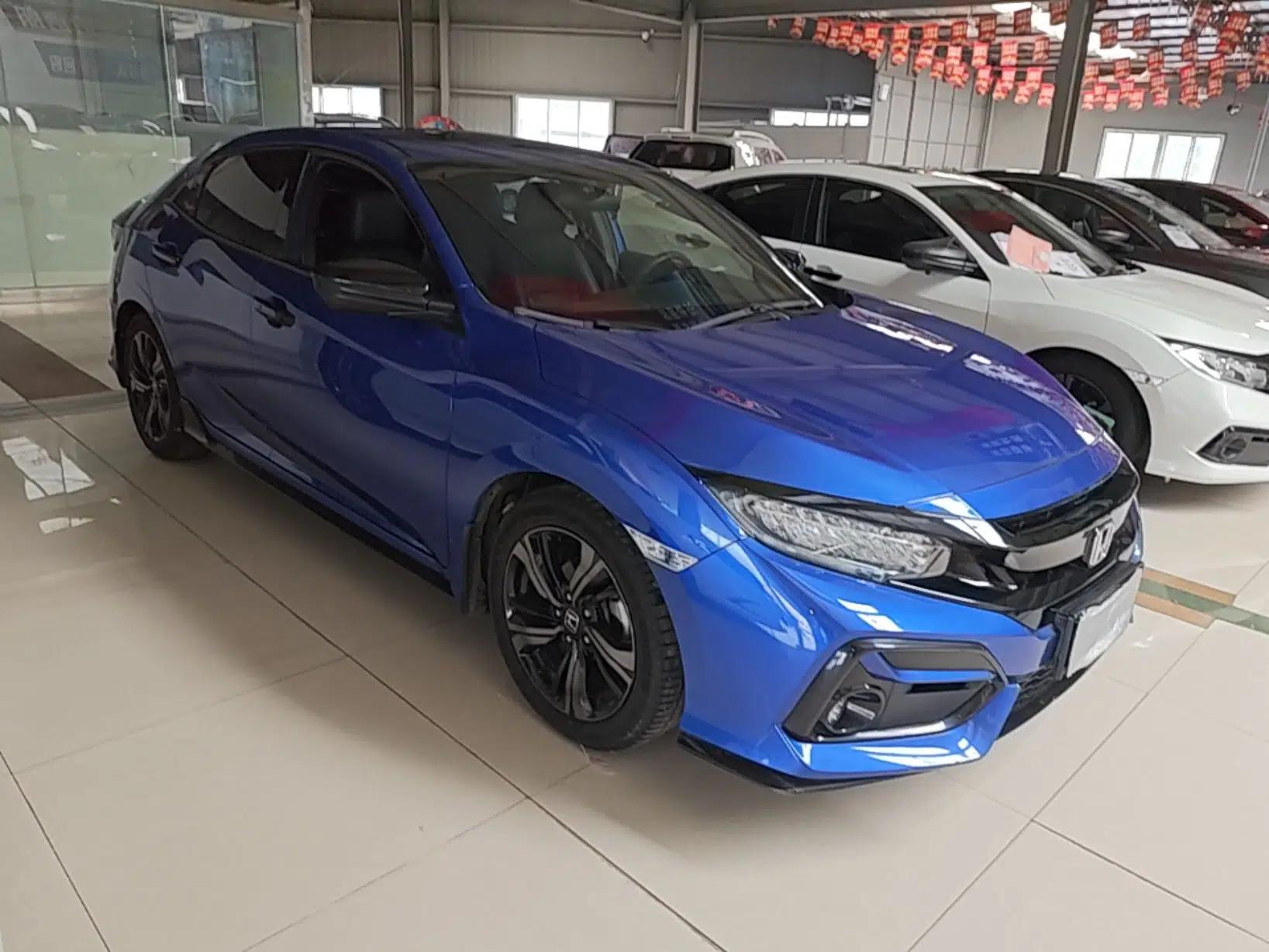 Honda Civic 2021 HATCHBACK 220TURBO CVT Trendy Cool Edition — миниатюра 3