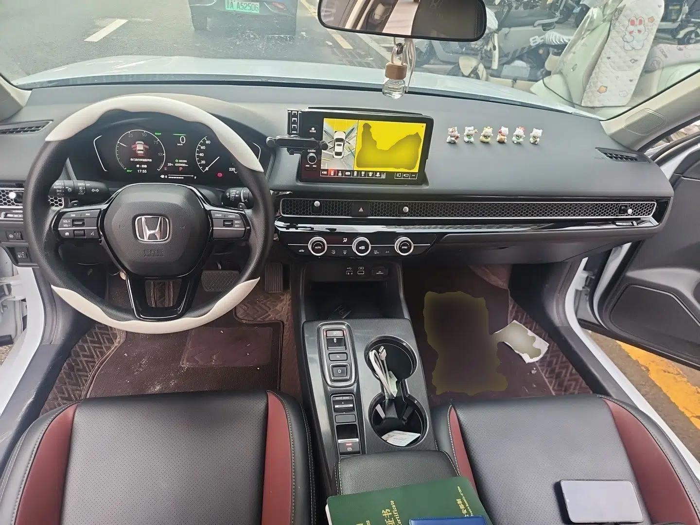 Honda Civic 2023 2.0L eHEV Pioneer Edition — миниатюра 9