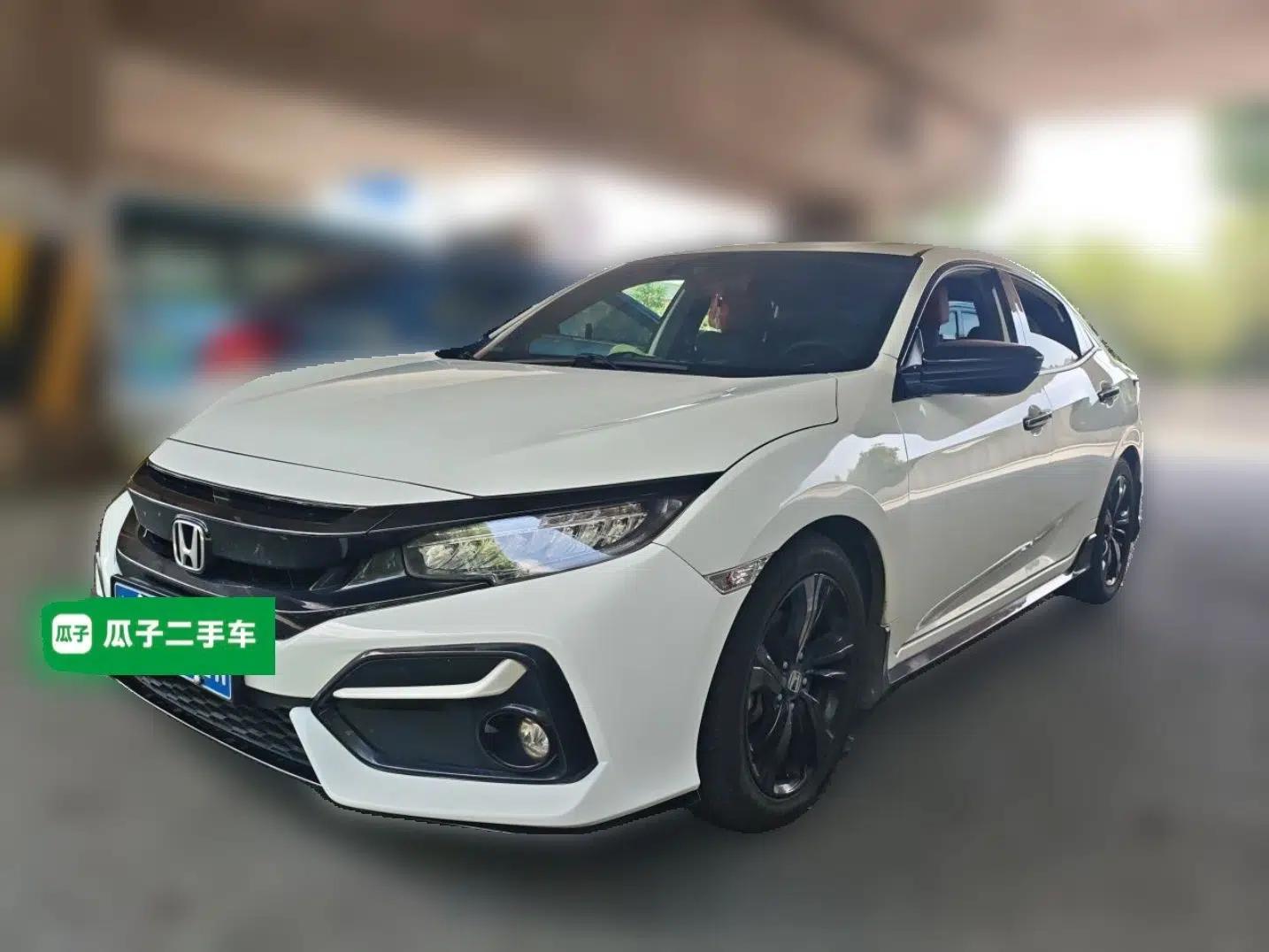 Honda Civic 2021 HATCHBACK 220TURBO CVT Trendy Cool Edition — миниатюра 1