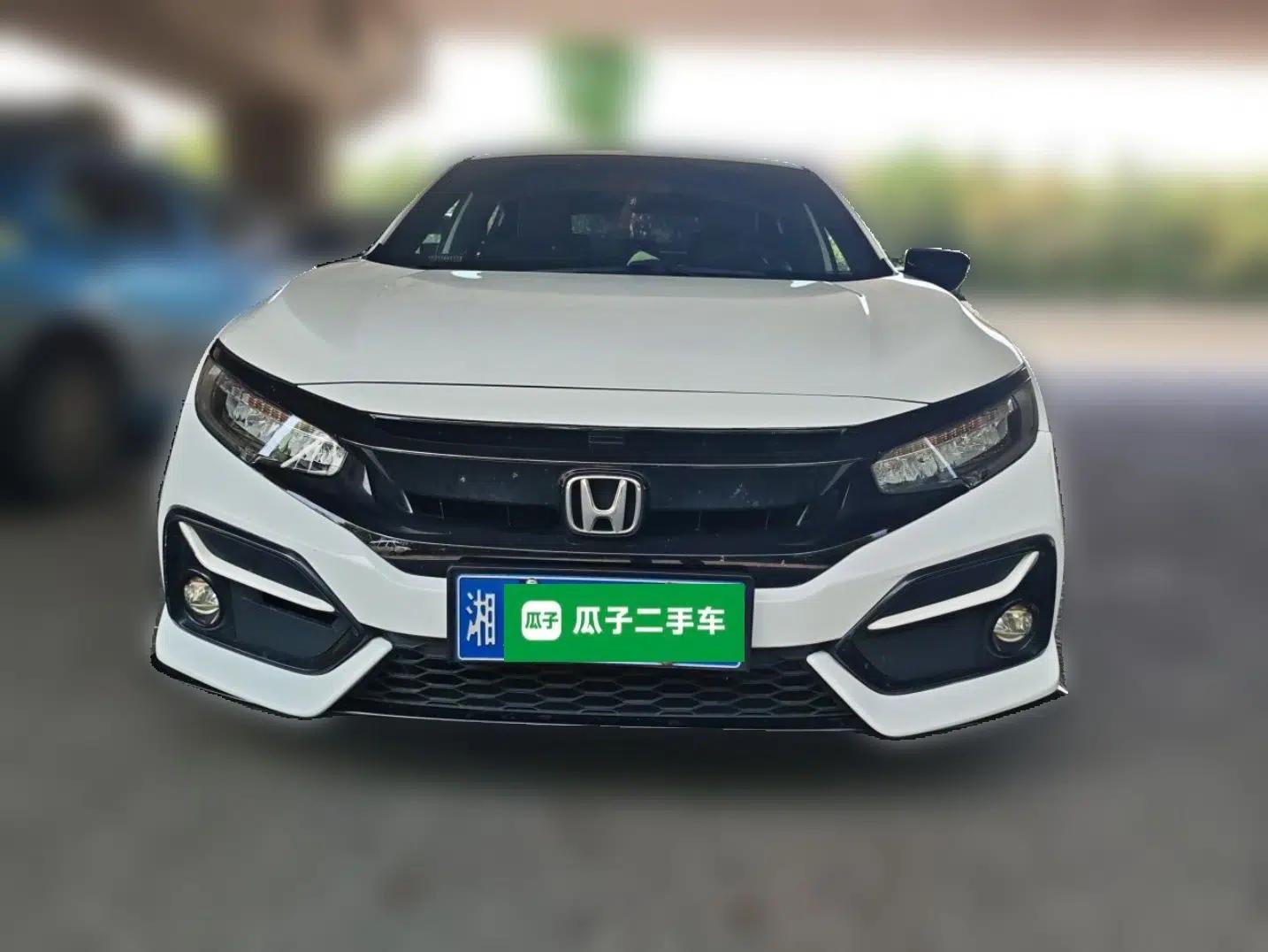 Honda Civic 2021 HATCHBACK 220TURBO CVT Trendy Cool Edition — миниатюра 2