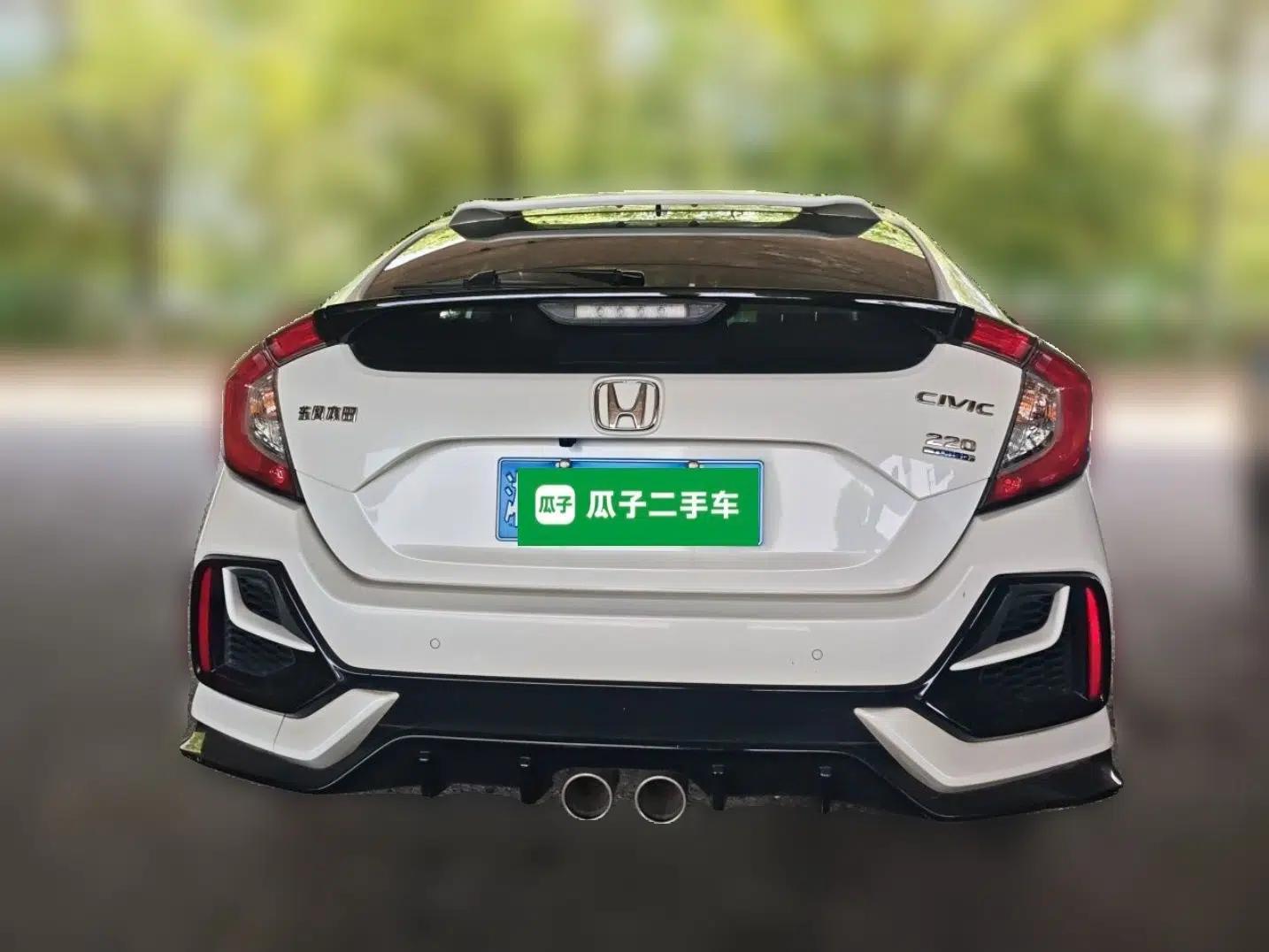 Honda Civic 2021 HATCHBACK 220TURBO CVT Trendy Cool Edition — миниатюра 5