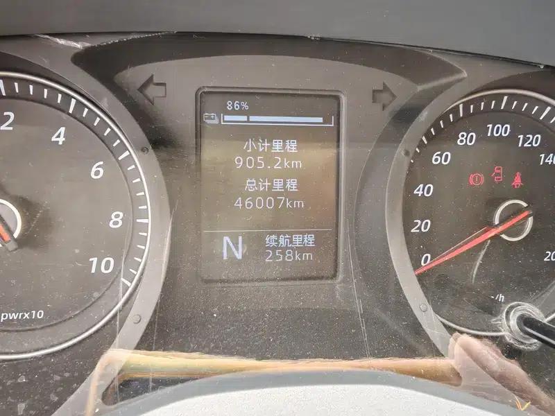 Wuling Yangguang 2024 Model 300km Comfort Bus Version 75kW — миниатюра 9