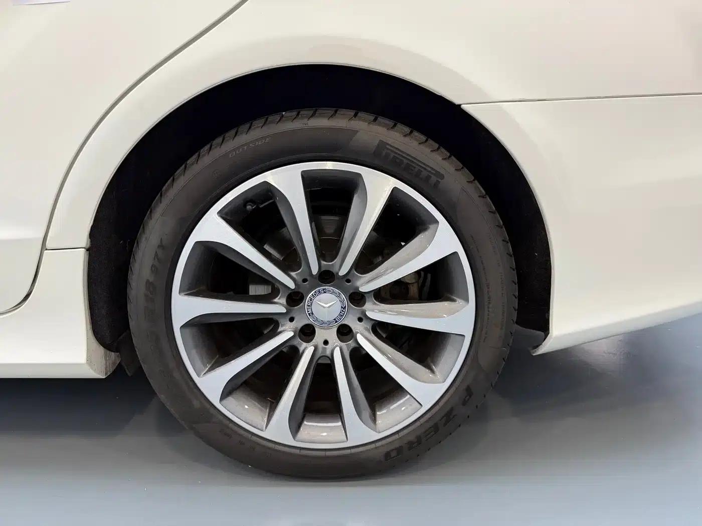 2015 Mercedes-Benz CLS 320 — миниатюра 19