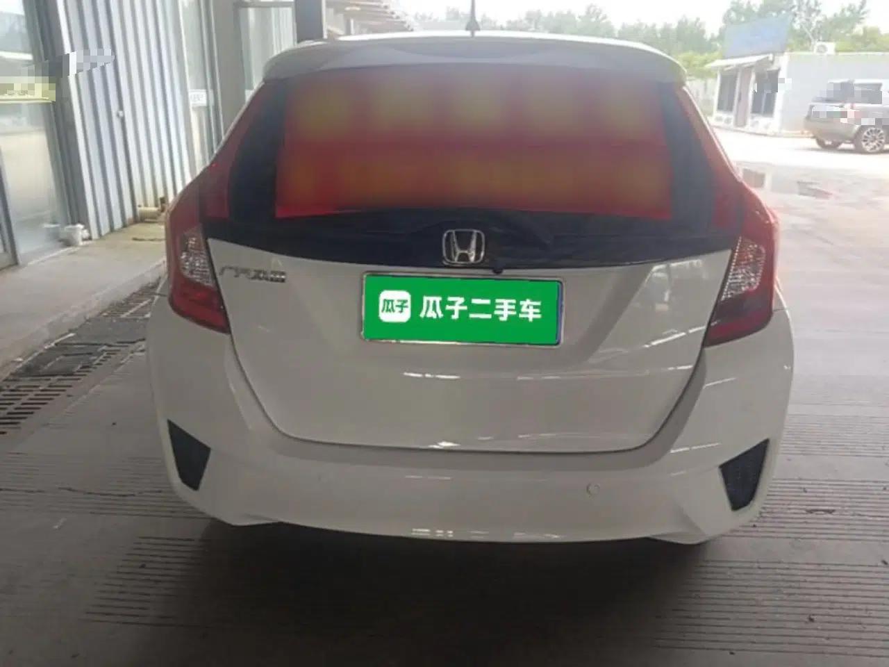 Honda Fit 2016 1.5L LXS CVT Comfort Sunroof Version — миниатюра 5