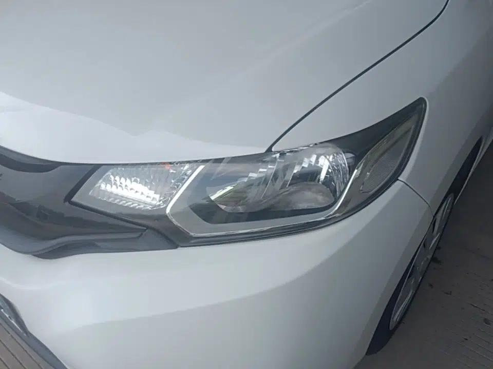 Honda Fit 2016 1.5L LXS CVT Comfort Sunroof Version — миниатюра 8