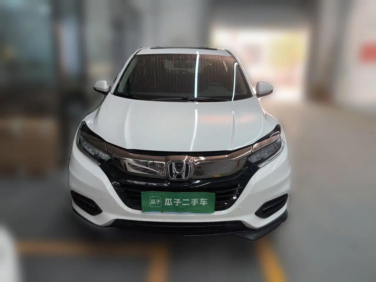 Honda Vezel 2020 1.5L CVT Luxury Edition — миниатюра 2