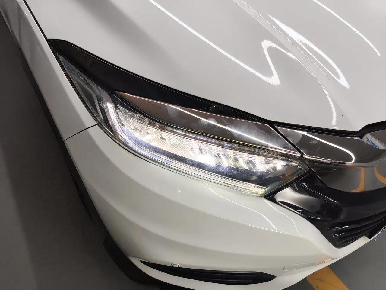 Honda Vezel 2020 1.5L CVT Luxury Edition — миниатюра 7