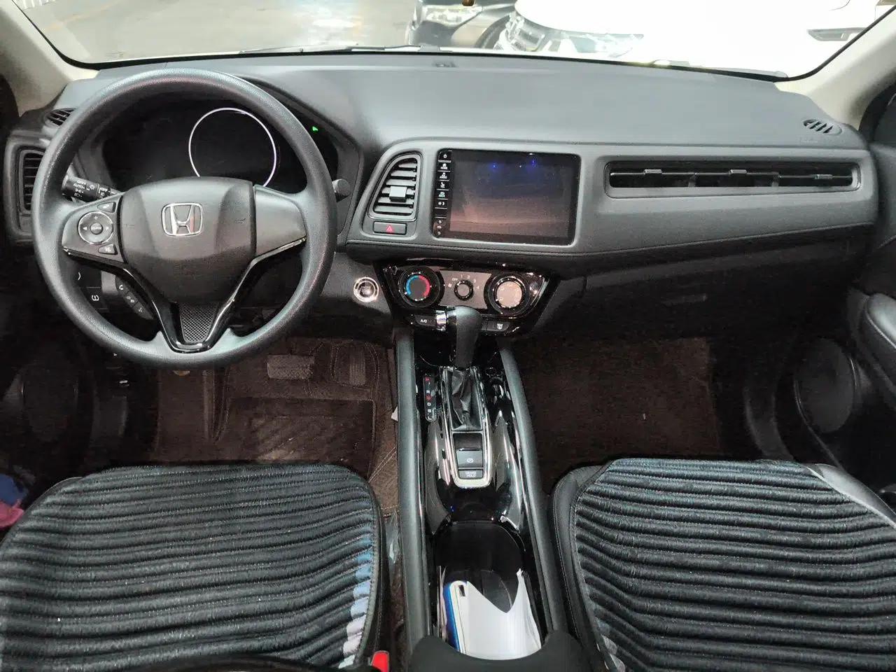 Honda Vezel 2020 1.5L CVT Luxury Edition — миниатюра 9