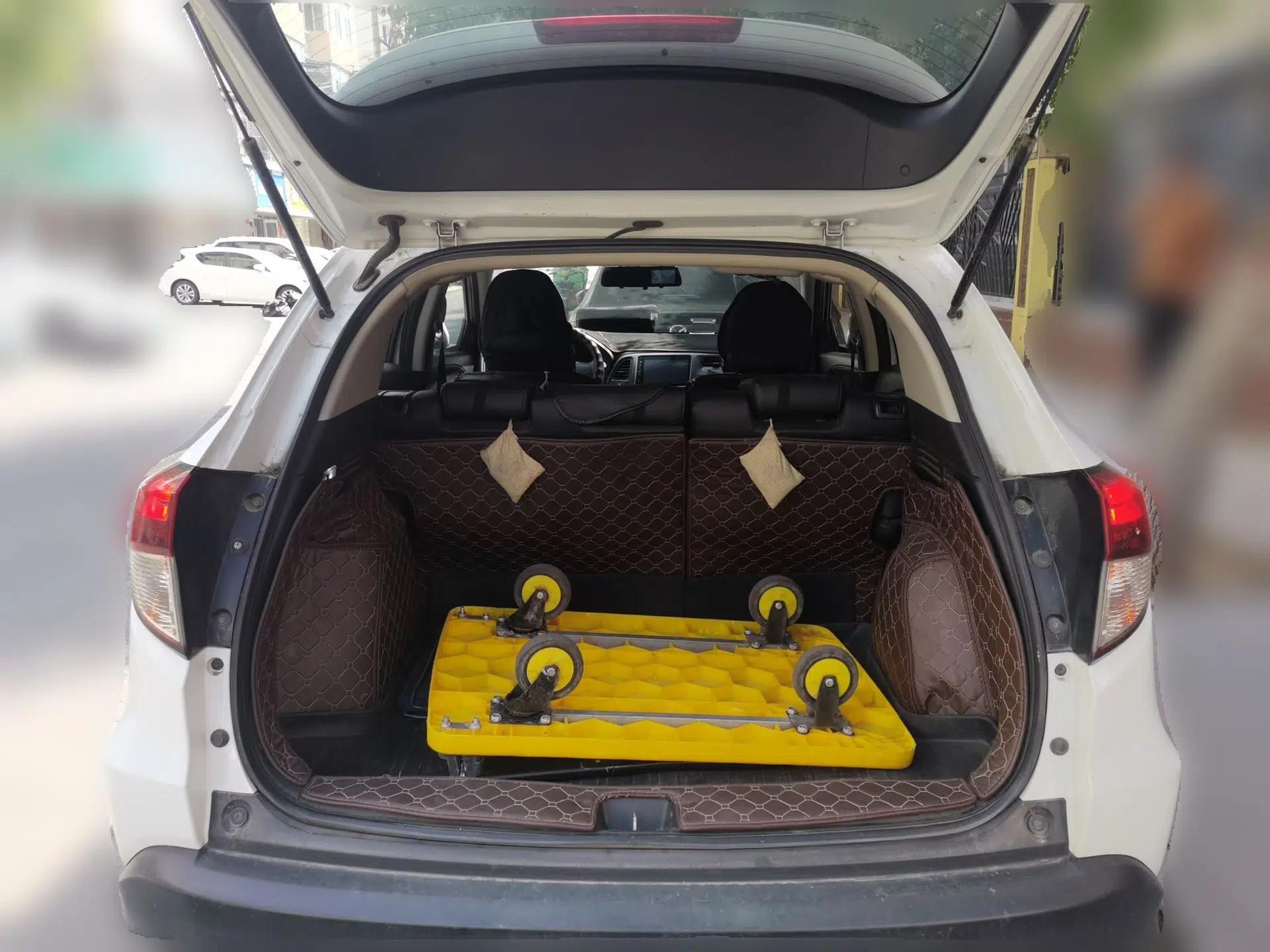 Honda Vezel 2019 1.5L CVT Luxury Model China VI — миниатюра 19