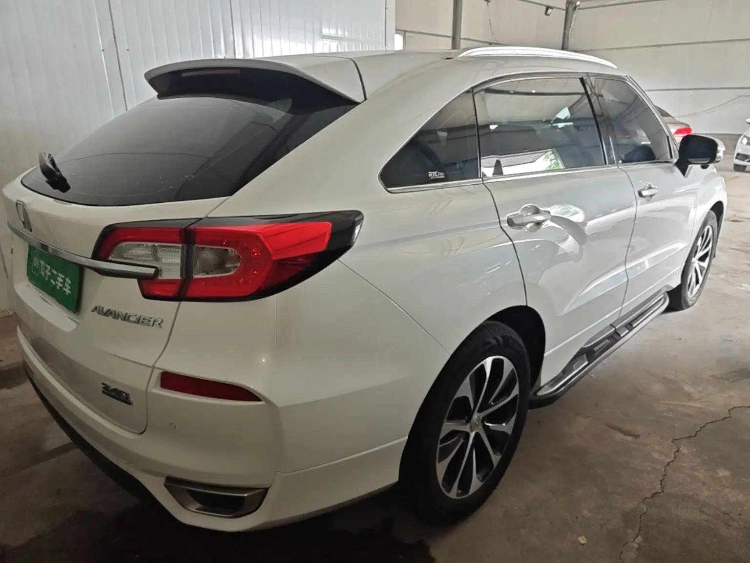 Honda Avancier 2019 240TURBO Two-Wheel Drive Premium Edition — миниатюра 6