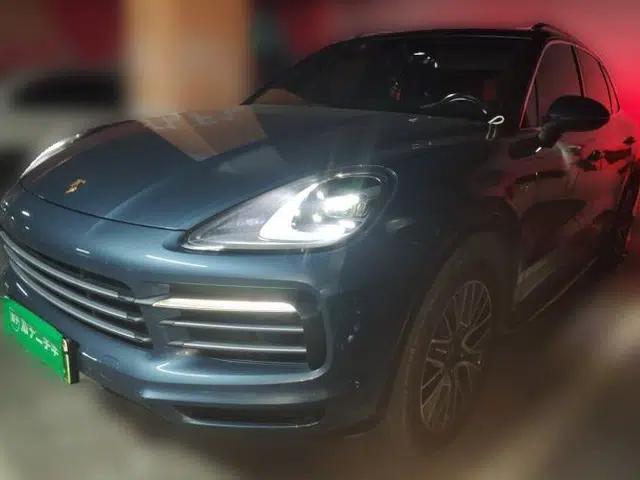 Porsche Cayenne E-Hybrid 2019 Cayenne E-Hybrid 2.0T