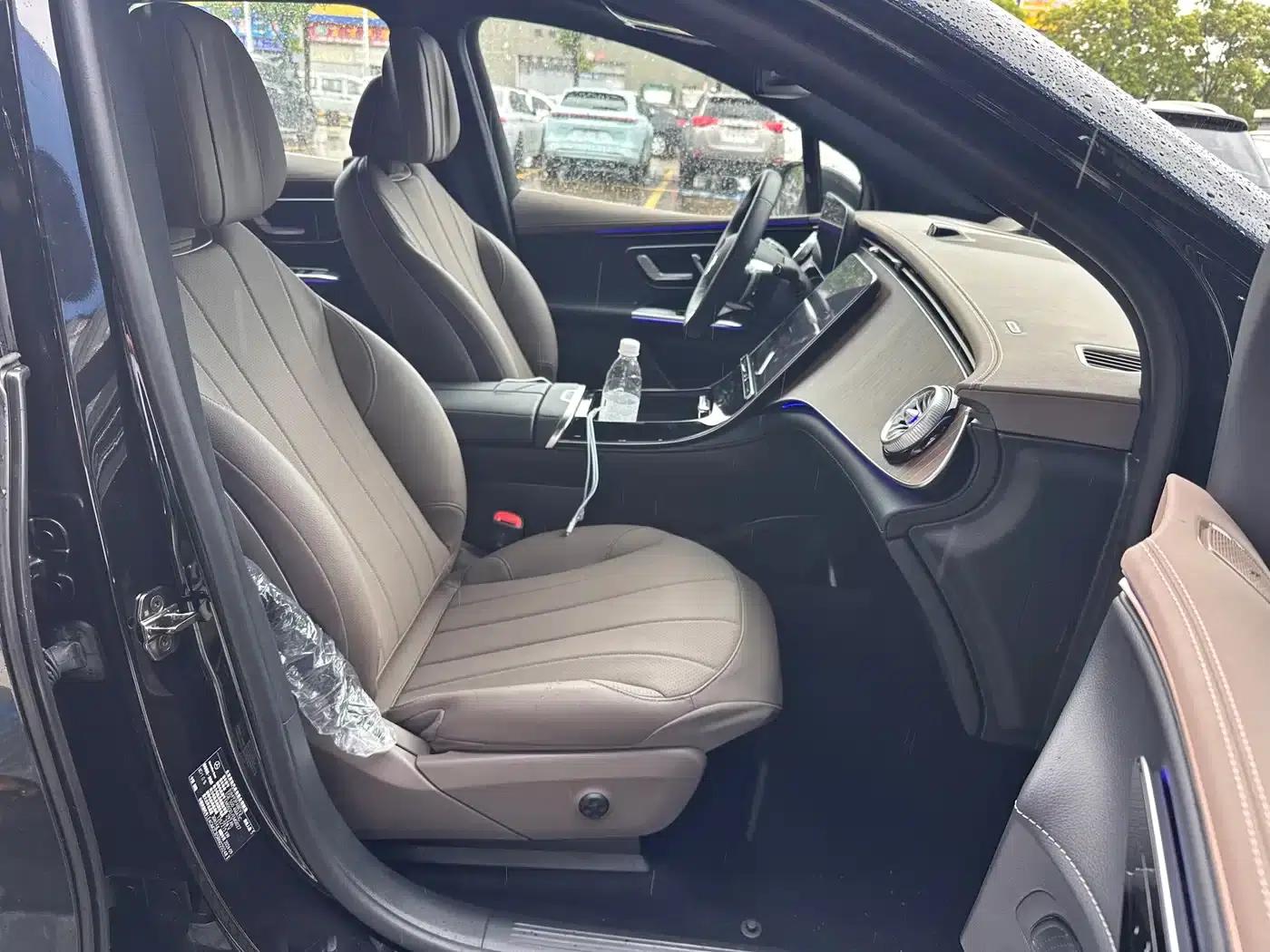 Mercedes-Benz EQE SUV 2024 500 4MATIC Luxury Edition — миниатюра 11