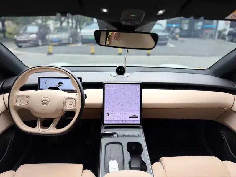 NIO ET5T 2023 model 75kWh — миниатюра 11