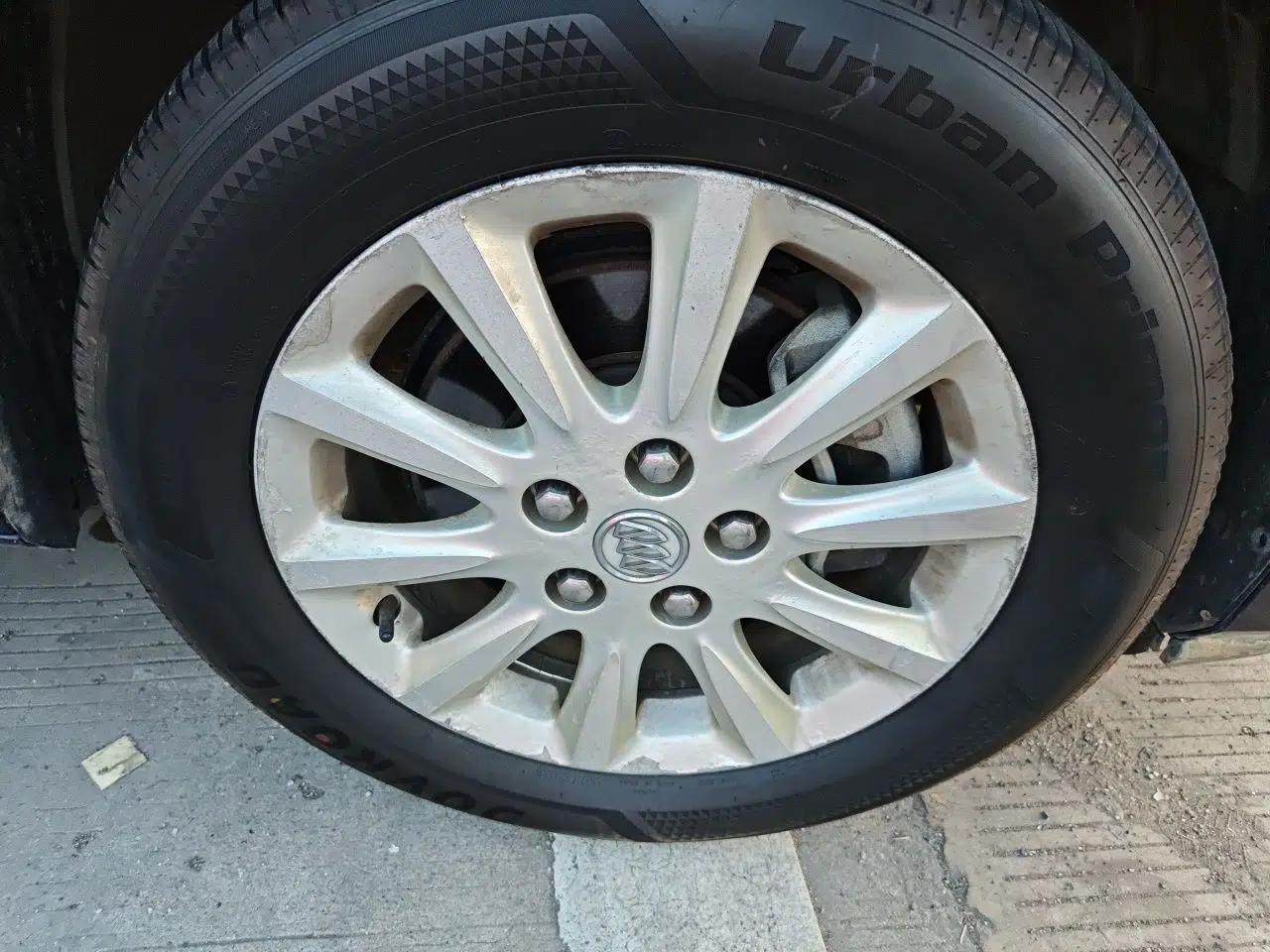 Buick GL8 2011 3.0L GT Luxury Business Haoya Edition — миниатюра 8